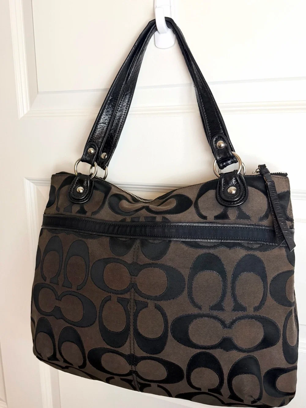 Coach shoulder tote